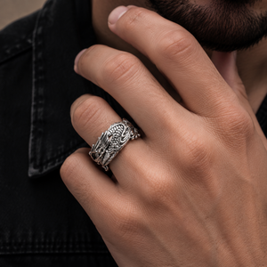 Dragon Band Ring in 925 sterling silver – angle view