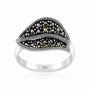 Marcasite Medium Leaf Ring in 925 sterling silver – main view