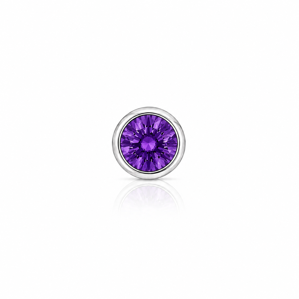2mm Round Crystal Glue-Set Nose Stud in 925 sterling silver – lifestyle view