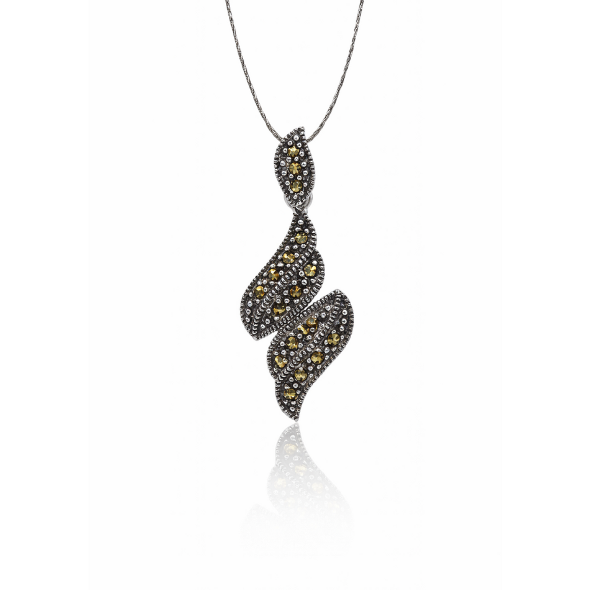 Marcasite Double Leaf Pendant in 925 sterling silver – side view