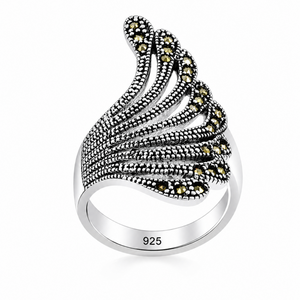 Marcasite Feather Cocktail Ring in 925 sterling silver – main view