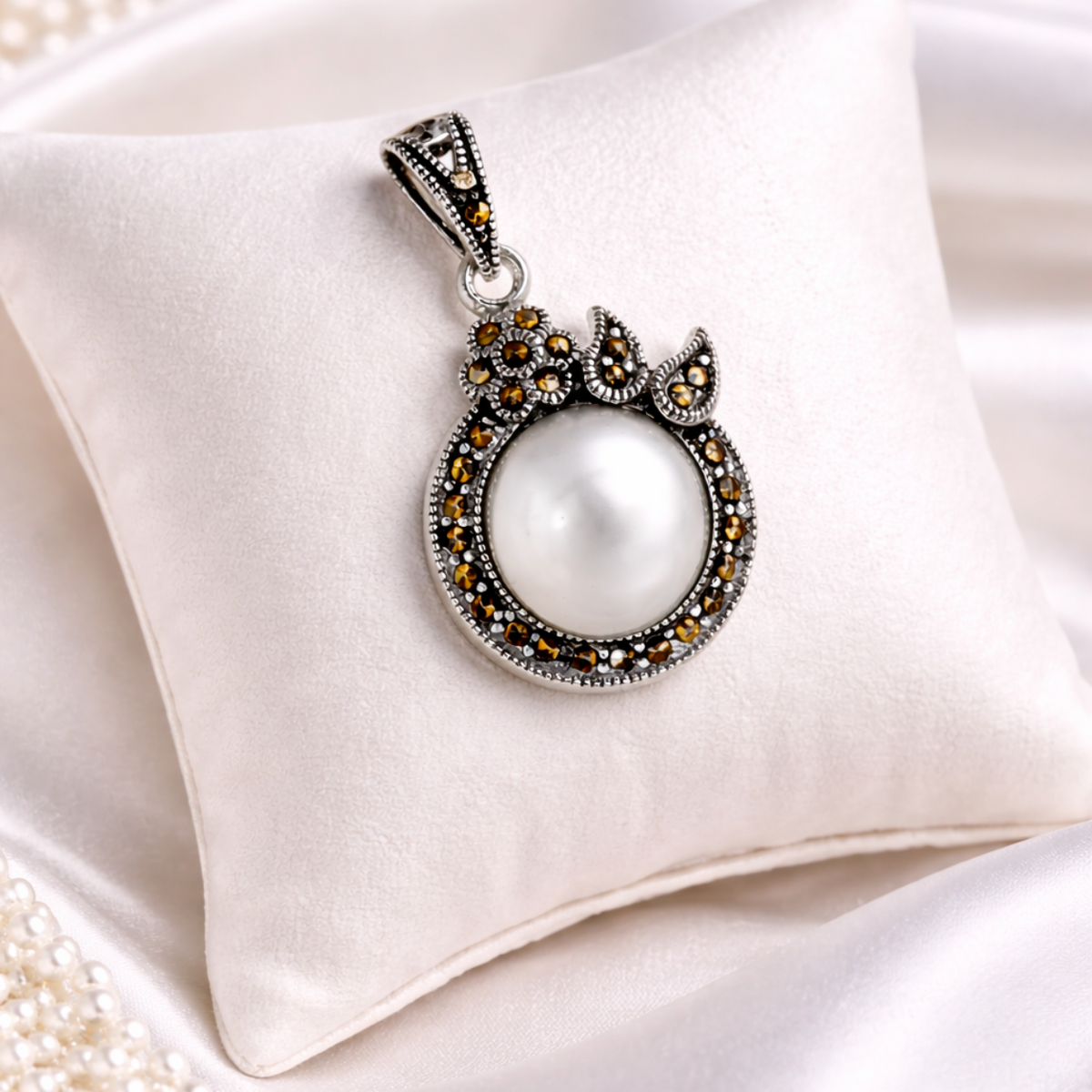 Marcasite Pearl Floral Pendant in 925 sterling silver – additional view