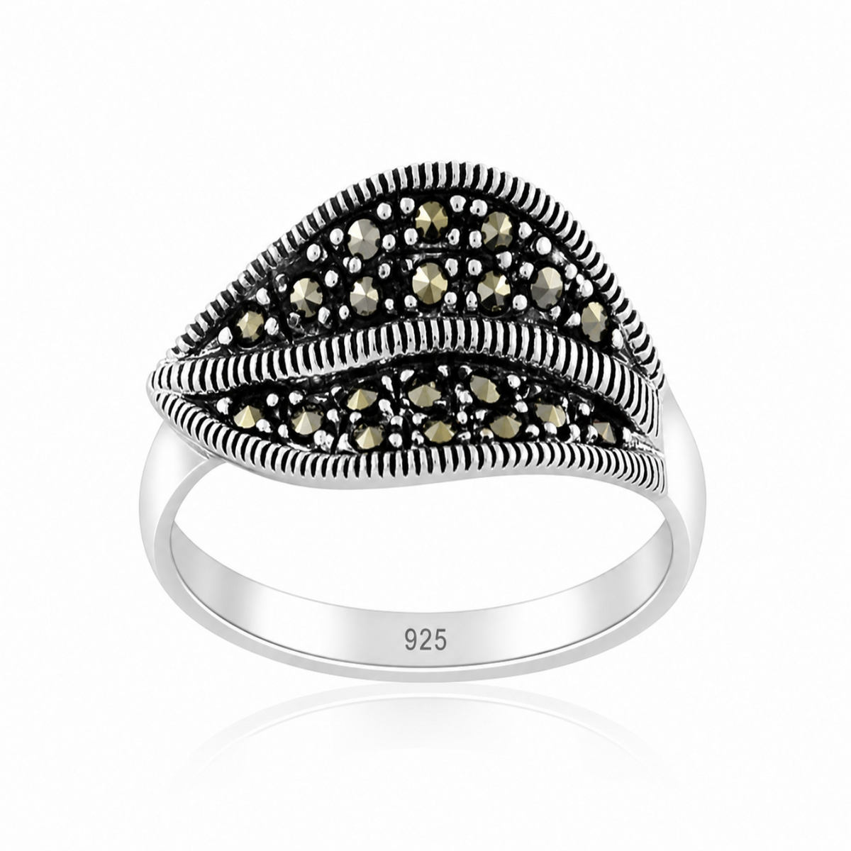 Marcasite Medium Leaf Ring in 925 sterling silver – main view