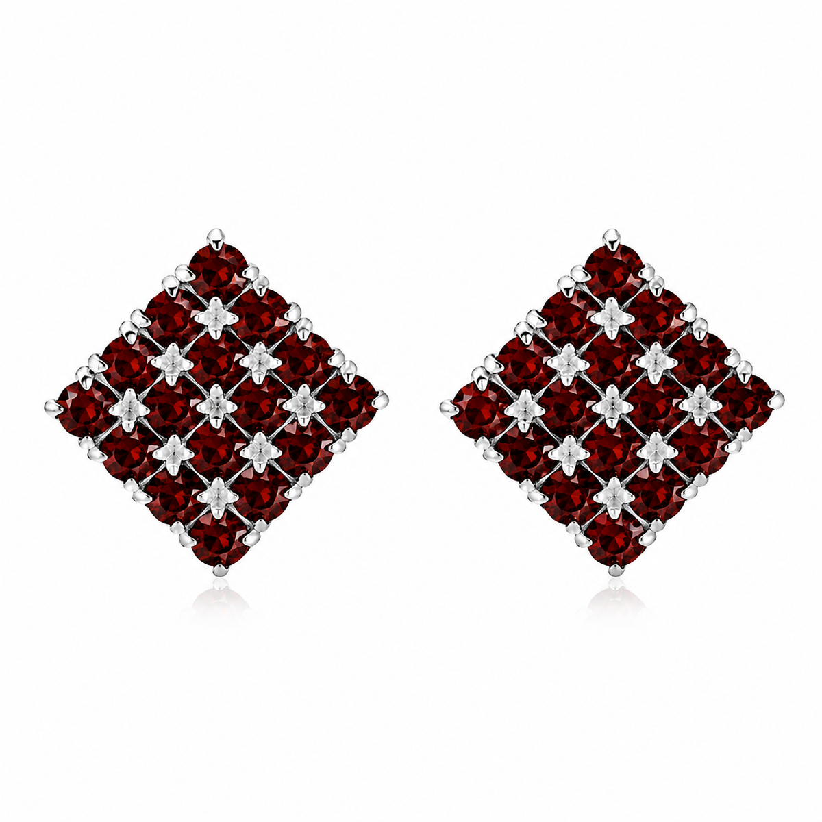 Princess Pavé Square Stud Earrings in 925 sterling silver – side view