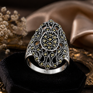 Victorie Swirl Marcasite Oval Ring in 925 sterling silver – back view