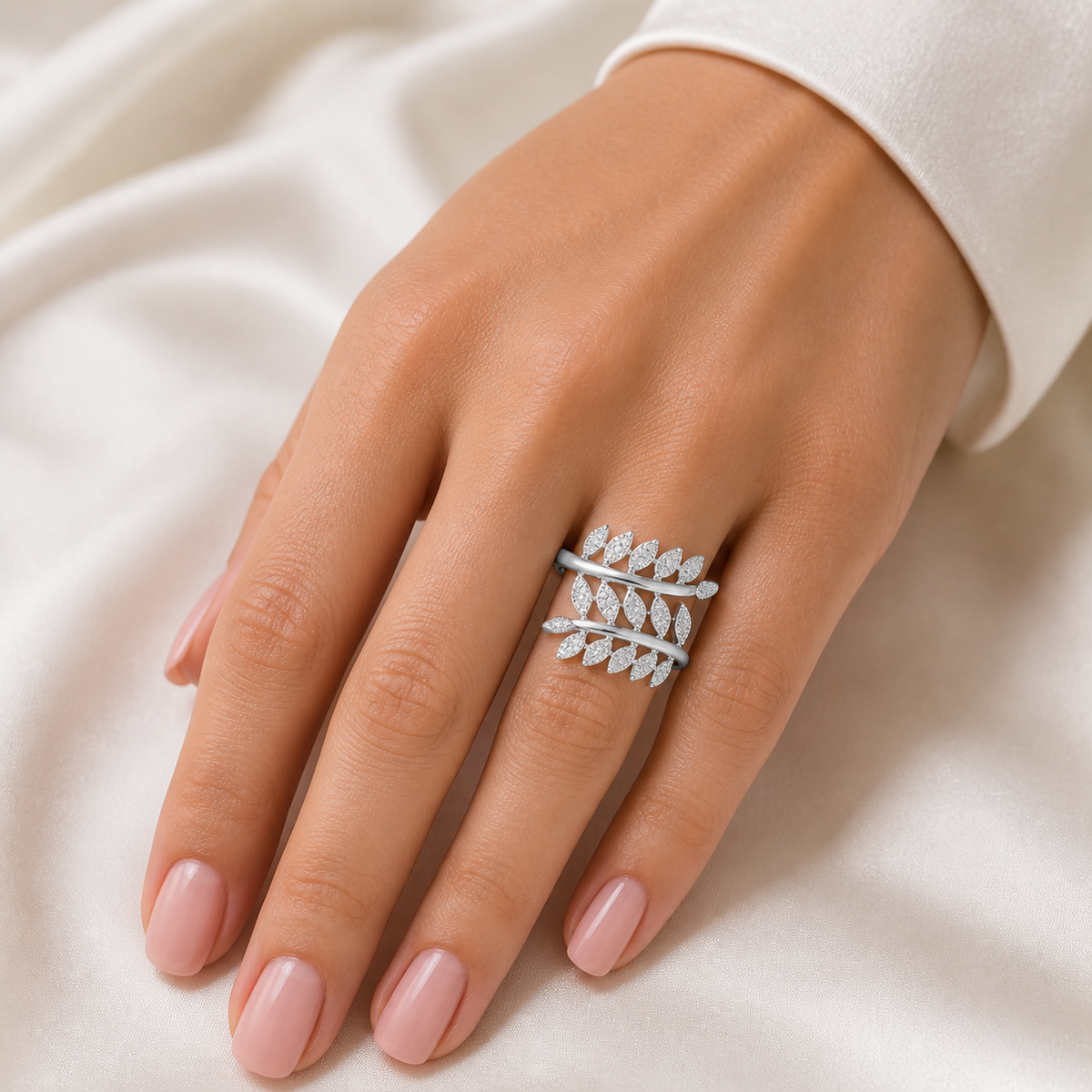 White Glitter Leaf Vine Ring